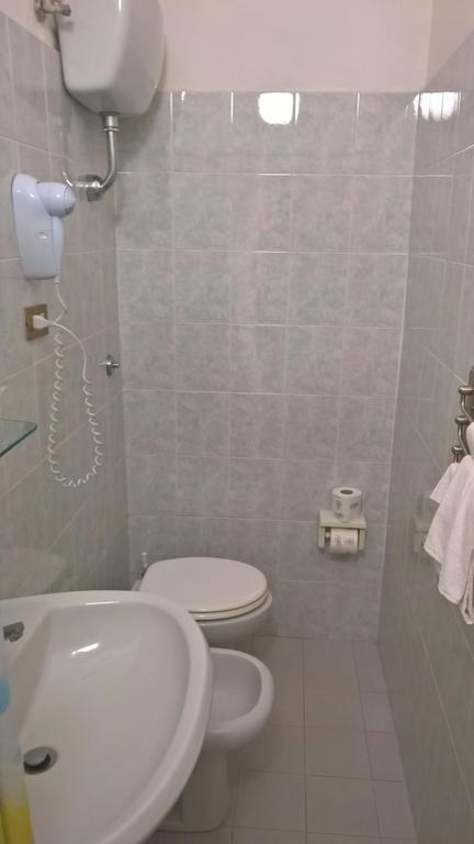Albergo Golfo Follonica Ngoại thất bức ảnh