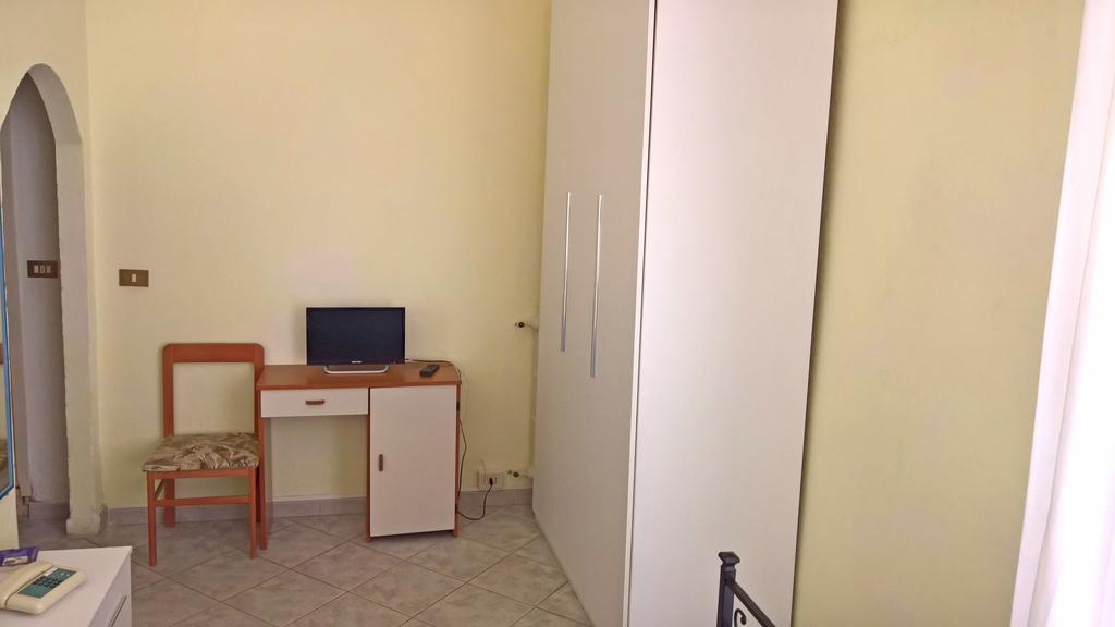 Albergo Golfo Follonica Ngoại thất bức ảnh