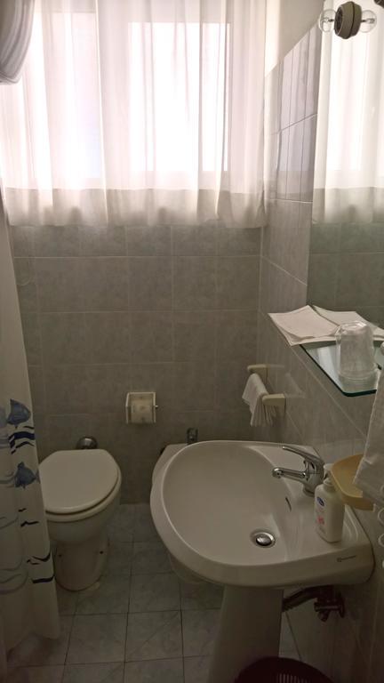 Albergo Golfo Follonica Ngoại thất bức ảnh